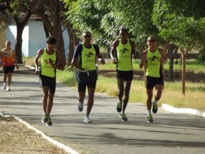 Equipe da APA durante os treinos (Foto: Divulgação)