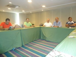 Os treinadores apresentaram sugestões e opiniões sobre o calendário de corridas (Foto: ATEC-BA)